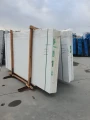Slab Konglomerat Kwarcowy Tiles Pure White 320x160 cm – 2 cm biały