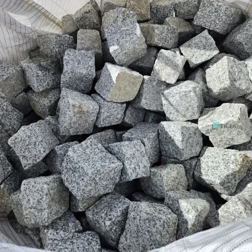 Kostka granitowa Łupana Płomieniowana 10x10x10 cm szary