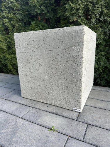 Donica z betonu architektonicznego lekka Hajduk 50x50x80 cm Szary
