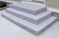Blok Schodowy Granitowy Szary 130x35x15 cm – Płomieniowany Stopień Pełny