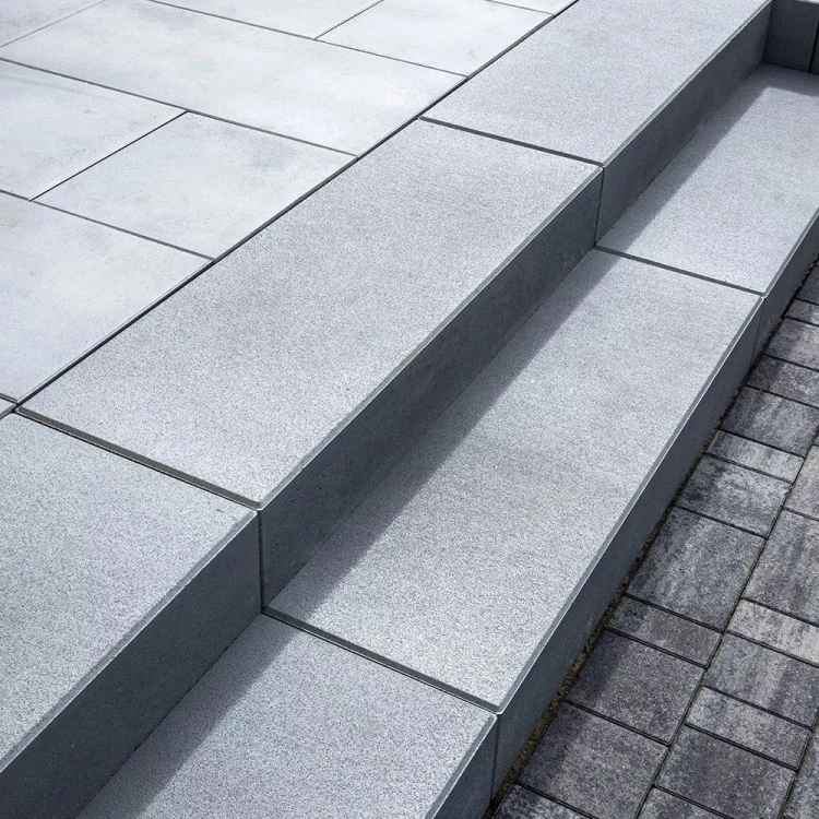 Bruk-Bet Novator stopnie blokowe 100x35x15 wapień dewoński