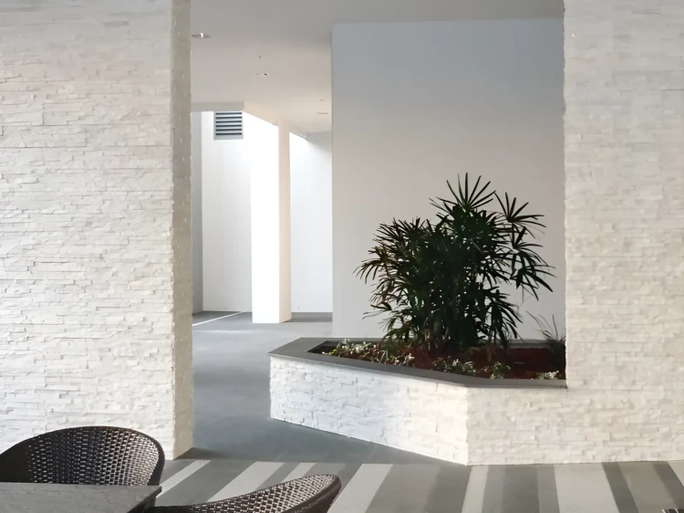 Tiles Kamień dekoracyjny marmur Pure White 10x40 biały