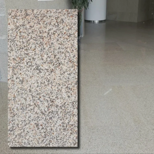 Płytka granitowa beżowo-szara płomieniowana G682 40x60x2 cm