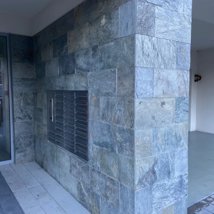 Kamień elewacyjny-dekoracyjny kwarcytowy Deoli Green 30x60 – zdjęcie 5