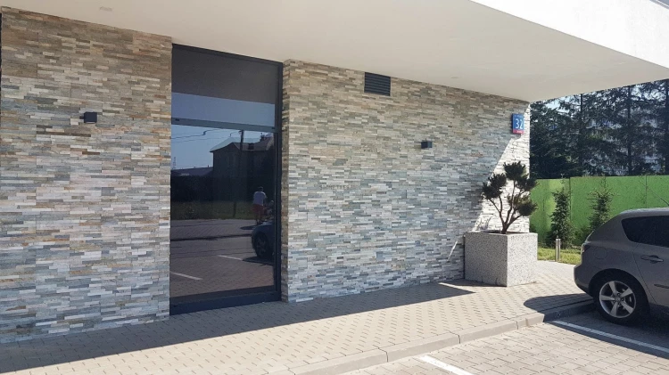 Kamień elewacyjny-dekoracyjny kwarcytowy Stackstone Beige Slate beżowo szary 10x36 – zdjęcie 3