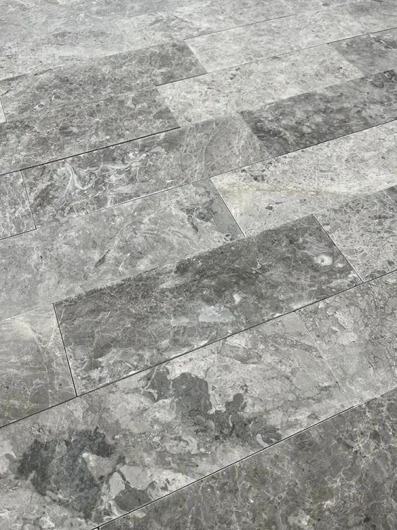 Płytka marmurowa 10mm Tundra Grey 10x30 cm – zdjęcie 5