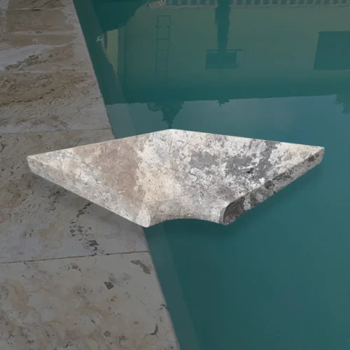 Trawertyn 3 cm Kamień Brzegowy narożnik Silver Latte Greige 40,6x35 – obrzeże basenowe Bullnose