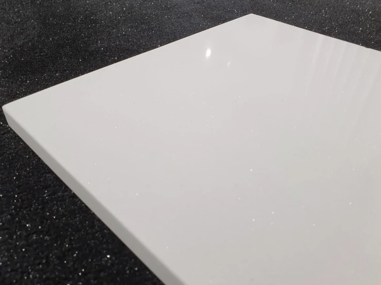 Parapet konglomeratowy Polare Snow White 152X30 – zdjęcie 4