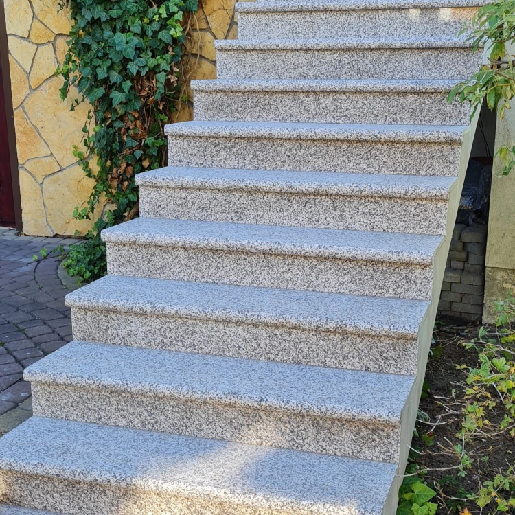 Schodek Granitowy G682 120x35x2 stopnica Bullnose – zdjęcie 6