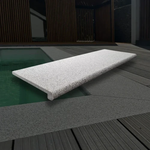 Schodek Granitowy plomieniowany G603 100x35x2 stopnica Bullnose - obrzeze basenowe antyposlizgowe