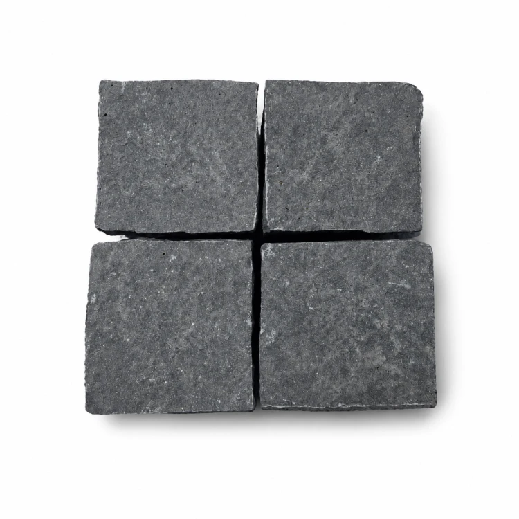 Kostka kamienna bazaltowa Tiles G690 płomieniowana łupana 10x10x8 cm grafitowo-czarna – zdjęcie 3
