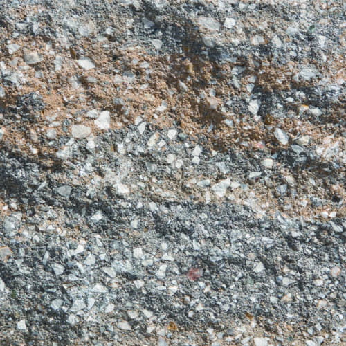 Pustak ogrodzeniowy Bruk-Bet Galant Uni Split 40x20x20 cm – Brekcja Muszlowa