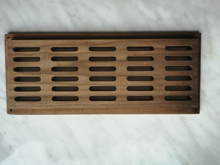 RattanArt Kratka wentylacyjna osikowa thermo 315x130x20mm Ciemne drewno