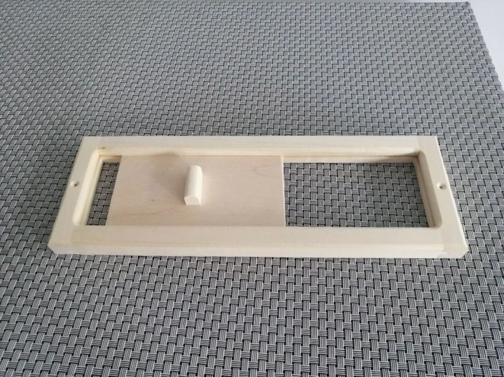 RattanArt Zasuwka wentylacyjna osikowa 375x130x22mm Jasne drewno